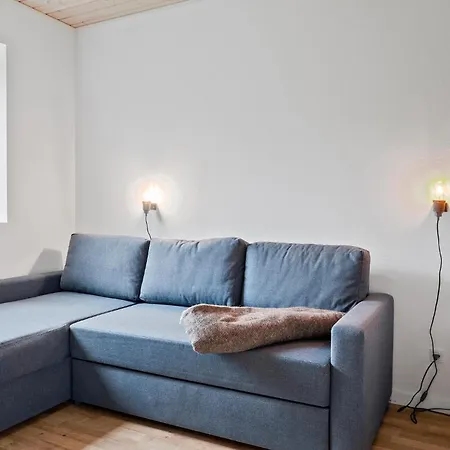 Ferienhaus Gorgeous In With Kitchen Vorbasse